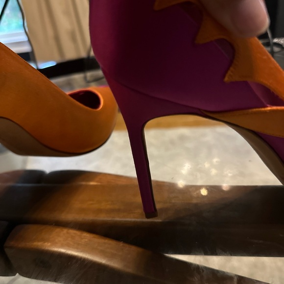 Manolo Blahnik Pink & Orange Pumps - Picture 8 of 13